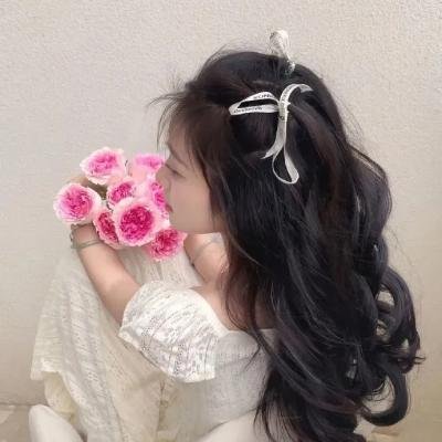 滑板女孩